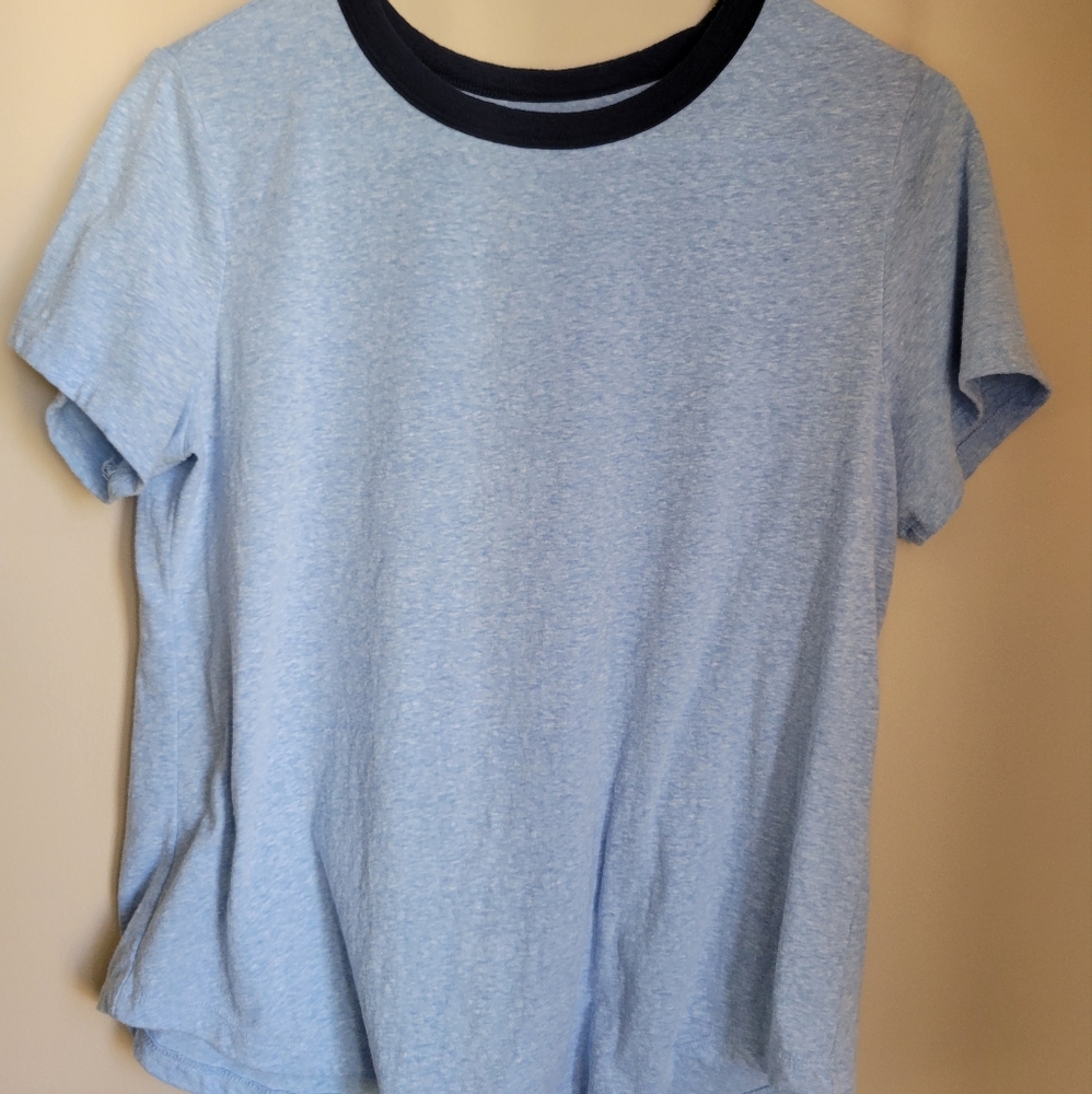 Old navy tee never worn